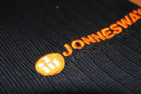 Koszule i swetry dla firmy Jonnesway Koszule i swetry dla firmy Jonnesway