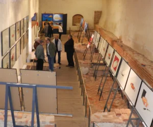 Nasza Warszawa na wystawie pojazdów zabytkowych