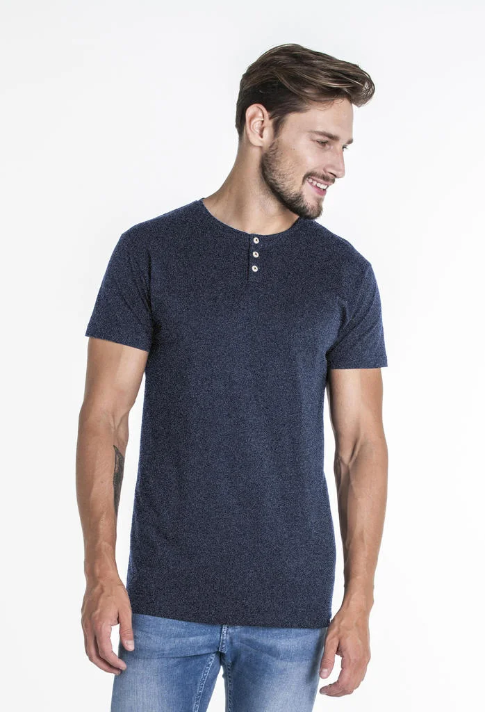 Nowości w kolekcji 2017- koszulka Button