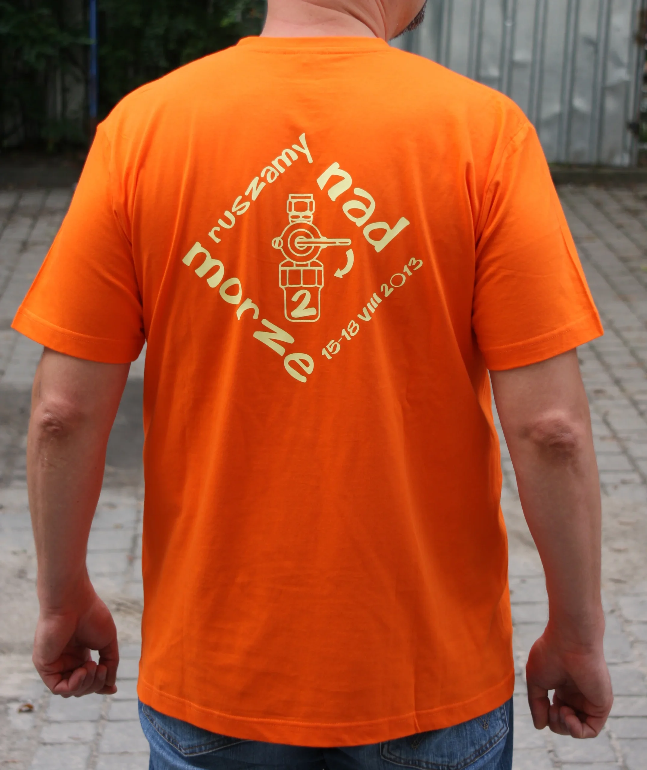 koszulka heavy pomaranczowa z kremowym nadrukiem