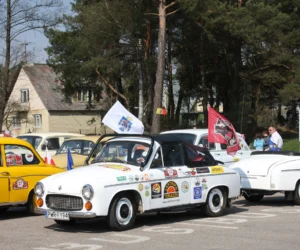 syrena warszawa ryga